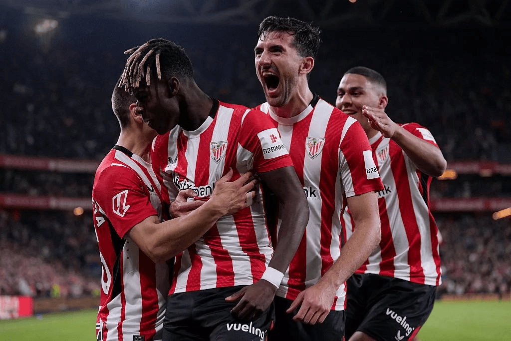 包含毕尔巴鄂竞技训练开放日，赛前外线爆发引欢呼，足总杯在即，训练强度明显提升的词条-爱游戏