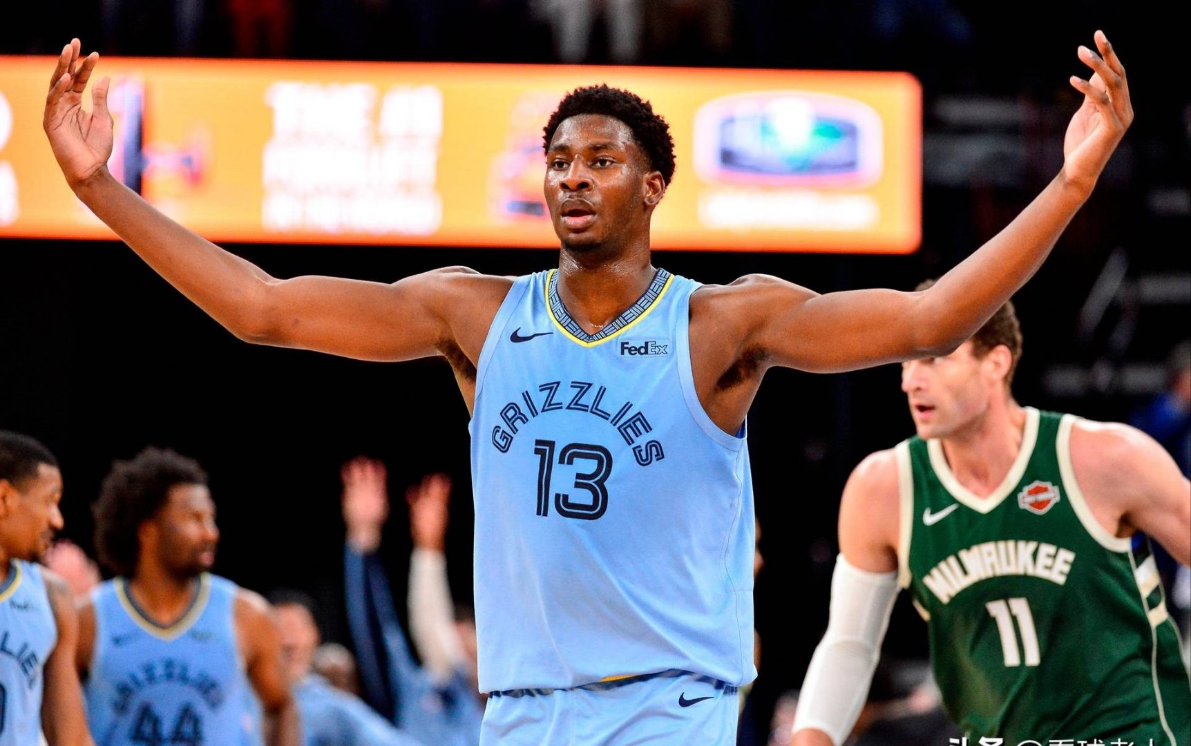 关于NBA常规赛赛程吃紧;孟菲斯灰熊赛后外线爆发;悬念犹存;临场指挥获称赞的信息-爱游戏平台